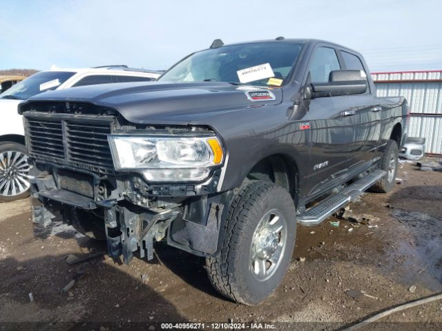 3C6UR5DJ4KG689070 RAM 2500 Big Horn  4x4 6'4 Box