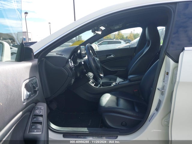 WDDSJ4EB6FN270777 Mercedes-Benz CLA 250