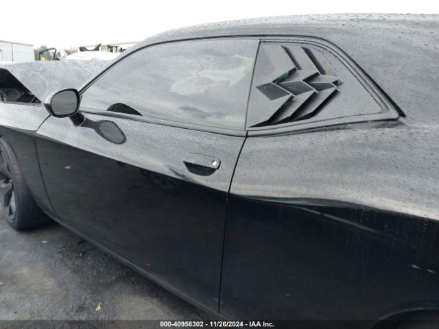 2C3CDZAGXLH236077 Dodge Challenger Sxt