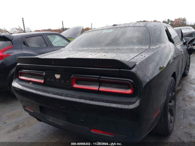 2C3CDZAGXLH236077 Dodge Challenger Sxt