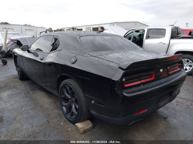 2C3CDZAGXLH236077 Dodge Challenger Sxt