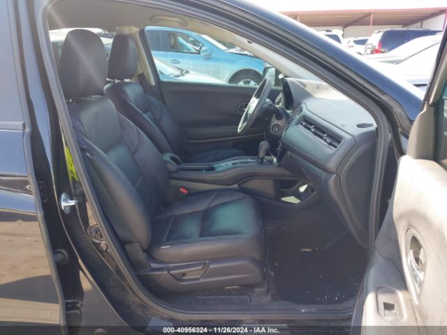 3CZRU6H31NM751099 Honda Hr-v Awd Lx