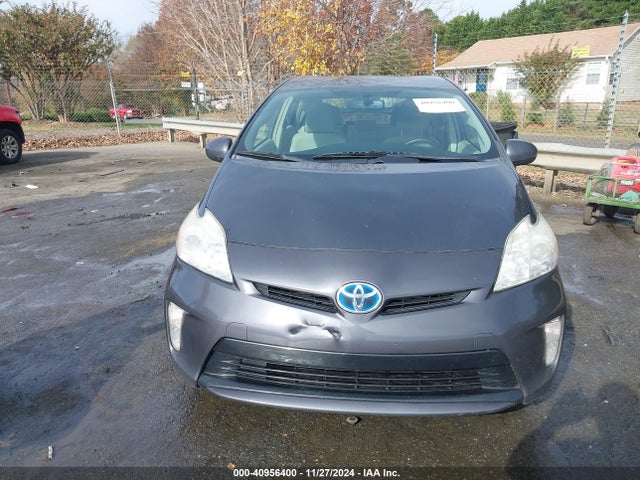 Toyota Prius Two 2015 JTDKN3DU2F0435670 Image 13