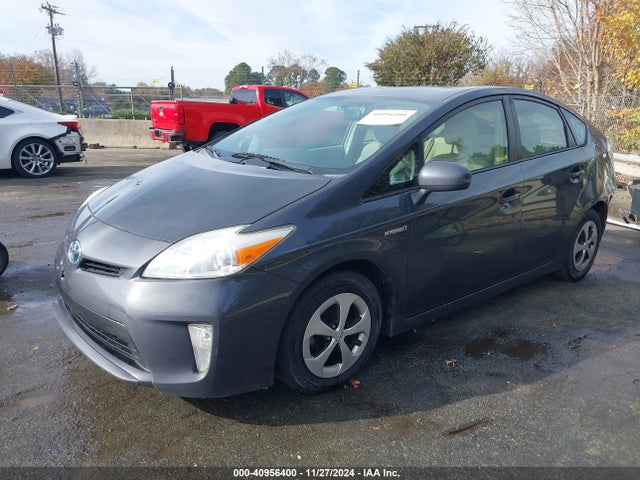 Toyota Prius Two 2015 JTDKN3DU2F0435670 Image 2