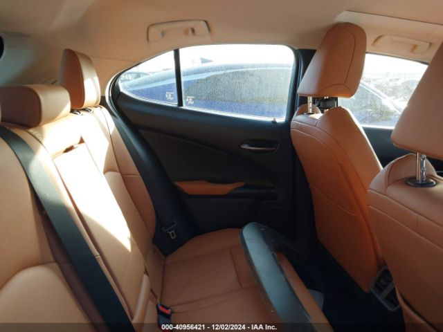 JTHY3JBHXK2017624 Lexus UX 200