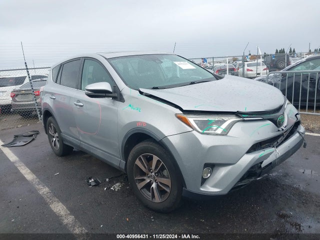 Toyota Rav4 Xle 2018 2T3WFREV6JW409554 Image 13