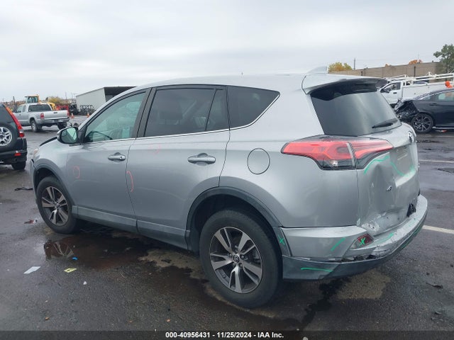 Toyota Rav4 Xle 2018 2T3WFREV6JW409554 Image 14