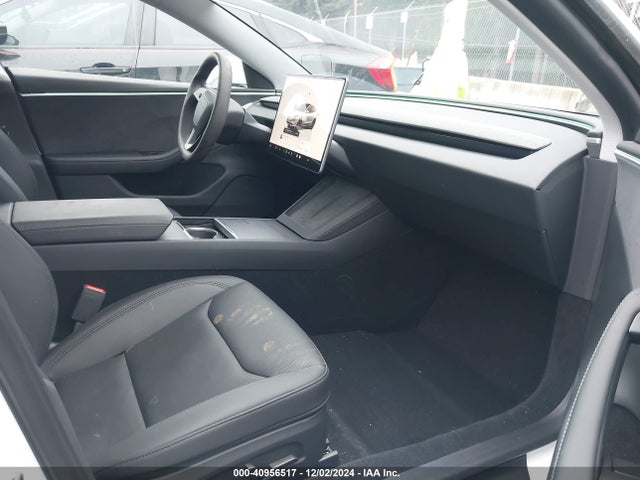 2024 TESLA MODEL 3 5YJ3E1EB6RF732923 Photo 4