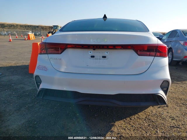 KIA Forte Lxs 2024 3KPF24AD5RE766081 Image 16