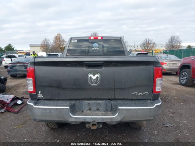 3C6UR5CJ5KG598956 RAM 2500 Tradesman  4x4 6'4 Box