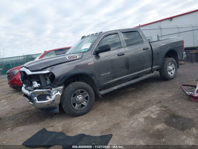 3C6UR5CJ5KG598956 RAM 2500 Tradesman  4x4 6'4 Box