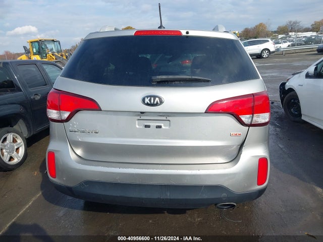 KIA SORENTO LX 2015 5XYKT3A63FG576009 Image 15
