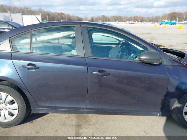 1G1PA5SH3E7186443 Chevrolet Cruze Ls Auto
