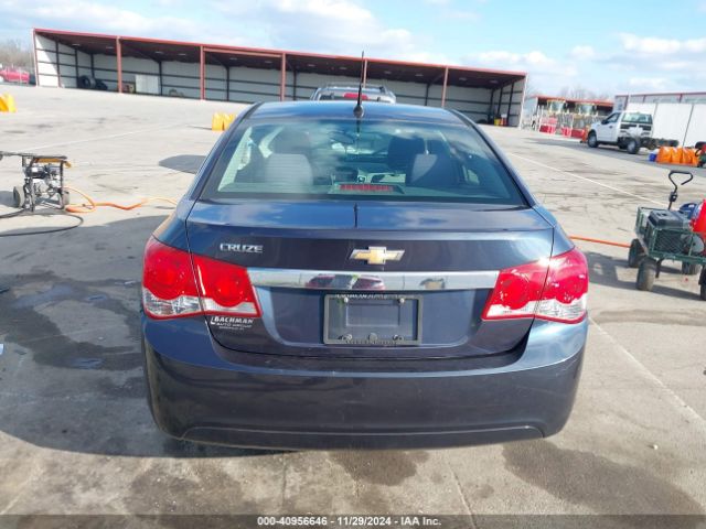 1G1PA5SH3E7186443 Chevrolet Cruze Ls Auto