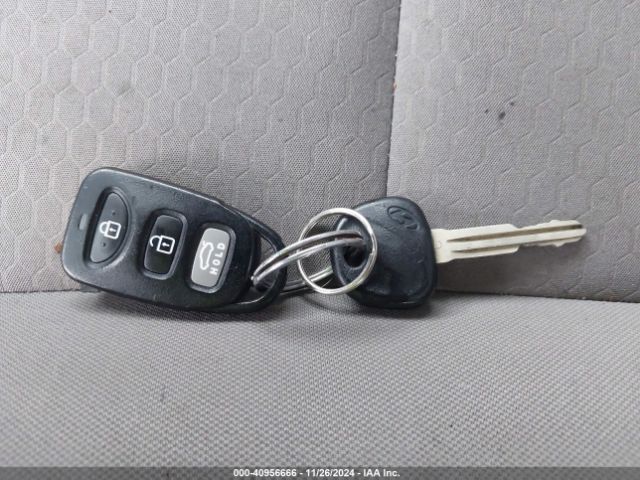 5NPD84LF2LH573264 Hyundai ELANTRA SEL