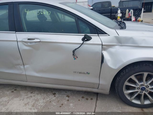 3FA6P0LU7HR296978 Ford Fusion Hybrid Se