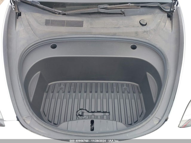 2023 TESLA MODEL 3 5YJ3E1EA5PF426798 Photo 9