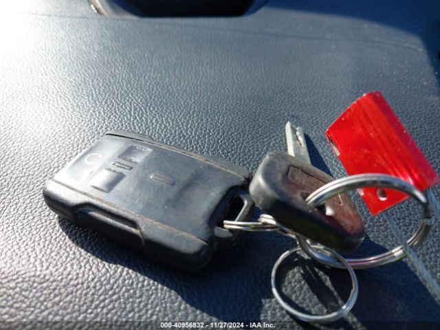 1GCHSBEA5F1152949 Chevrolet Colorado Lt