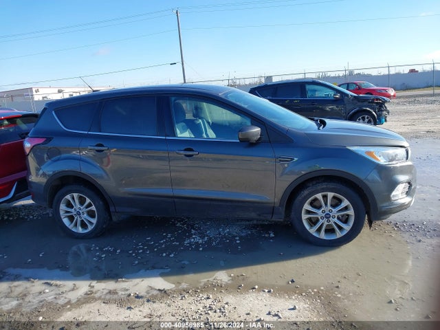 Ford ESCAPE SE 2017 1FMCU9GD3HUD57025 Image 13