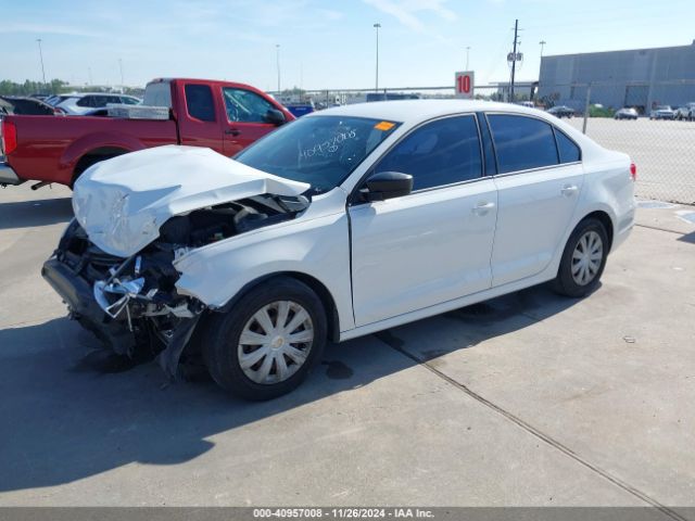 3VW2K7AJXEM368450 Volkswagen Jetta 2.0l S