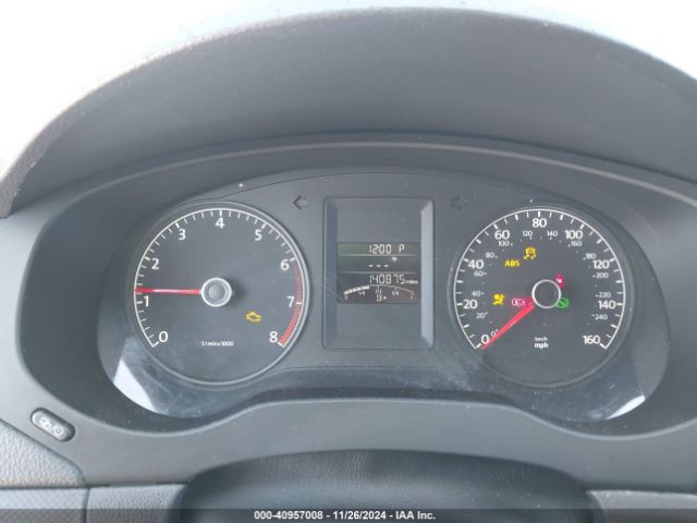 3VW2K7AJXEM368450 Volkswagen Jetta 2.0l S