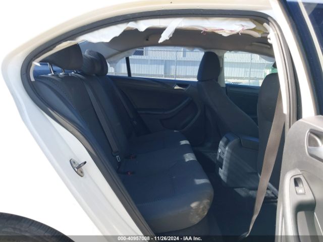 3VW2K7AJXEM368450 Volkswagen Jetta 2.0l S