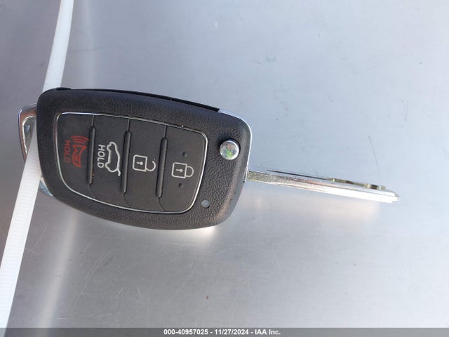 Hyundai Sonata 2016 5NPE24AF7GH403092 Image 11