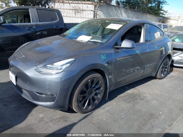 2022 TESLA MODEL Y 7SAYGDEE3NF387519 Photo 1