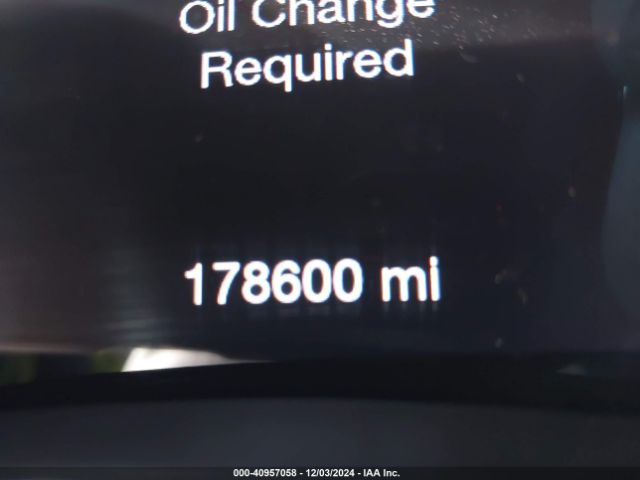 1C4RJEBG7JC109664 Jeep Grand Cherokee Limited 4x2