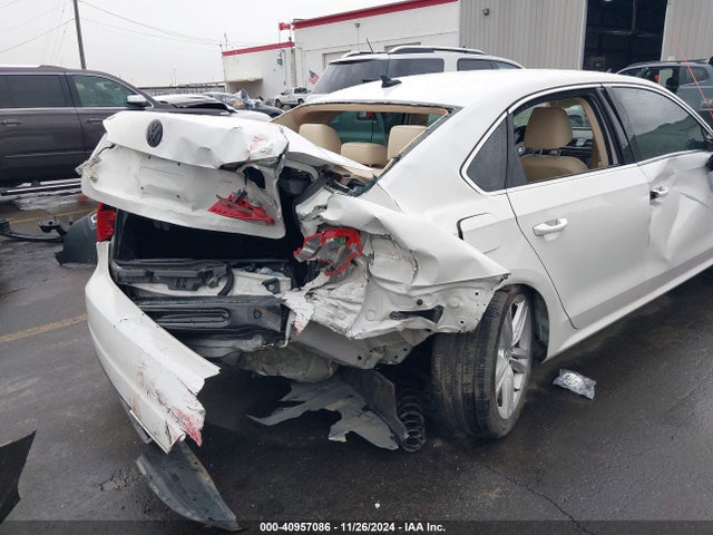 Volkswagen 2014 2014 1VWBP7A36EC018821 Image 6