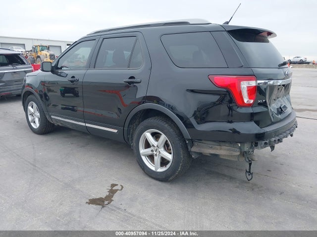 Ford EXPLORER XLT 2019 1FM5K7D8XKGB38532 Image 3