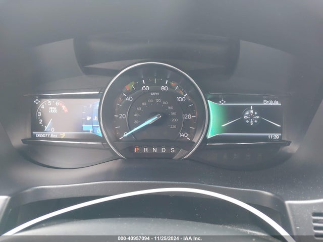 Ford EXPLORER XLT 2019 1FM5K7D8XKGB38532 Image 7