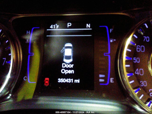 Chrysler 200 Limited 2016 1C3CCCAB9GN116742 Image 15