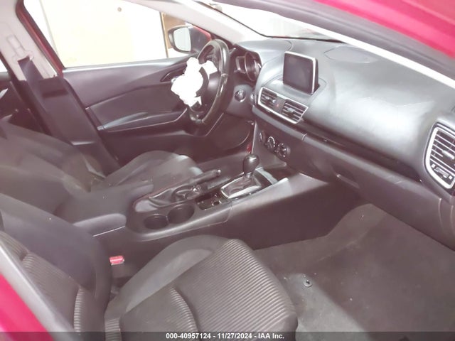 Mazda Mazda3 I Touring 2015 JM1BM1L72F1273438 Image 5