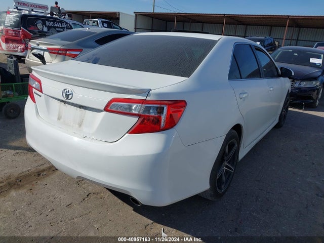 Toyota CAMRY SE 2014 4T1BF1FK9EU734377 Image 4