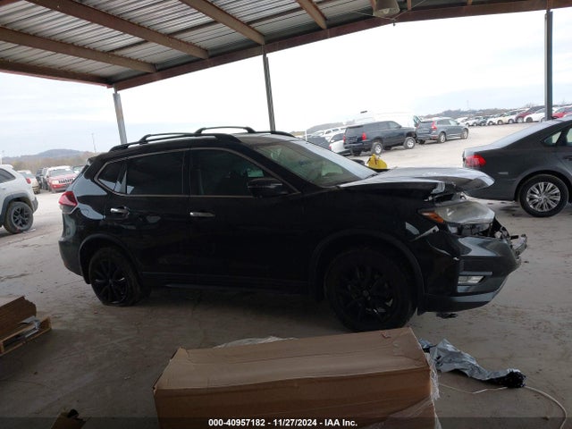 Nissan ROGUE SV 2018 5N1AT2MV5JC840493 Image 13