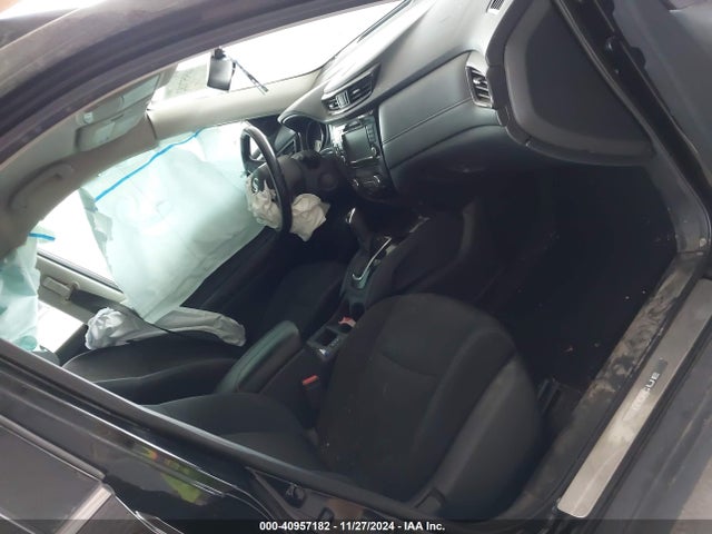 Nissan ROGUE SV 2018 5N1AT2MV5JC840493 Image 5