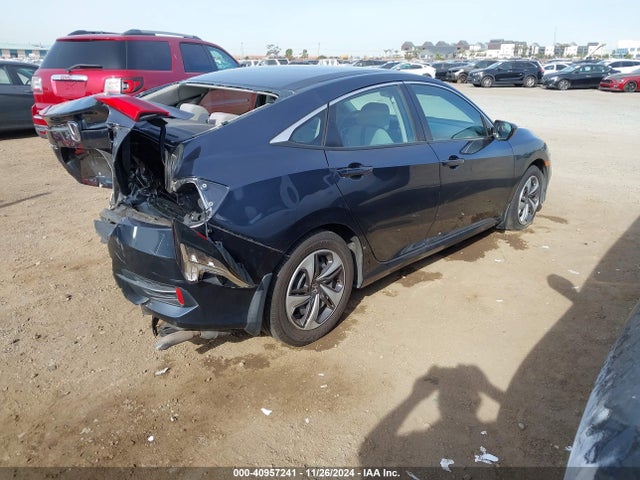 2019 HONDA CIVIC 19XFC2F6XKE203819 Photo 3
