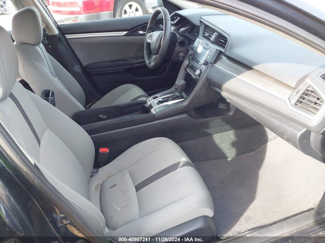 2019 HONDA CIVIC 19XFC2F6XKE203819 Photo 4