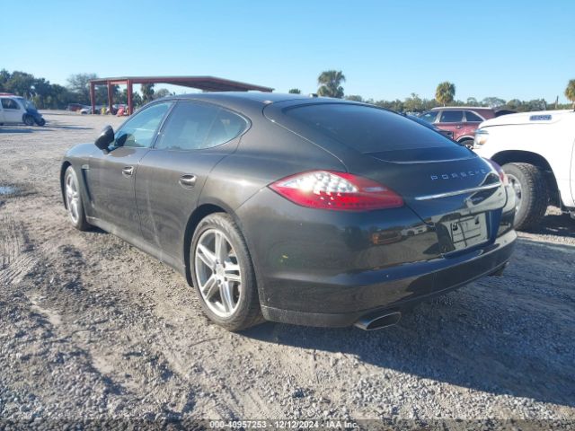 2012 PORSCHE PANAMERA WP0AA2A7XCL071668 Photo 2