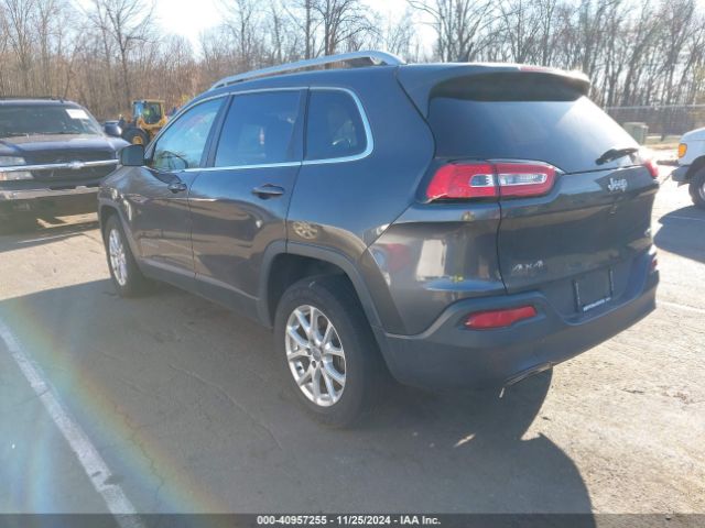 1C4PJMCB3EW270070 Jeep Cherokee Latitude