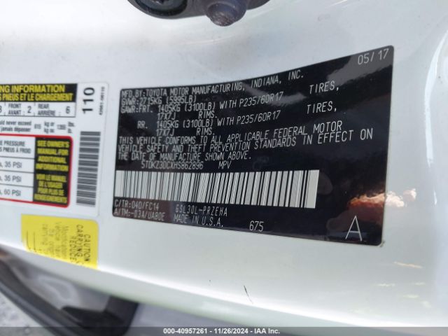 5TDKZ3DCXHS862896 Toyota Sienna Le 8 Passenger
