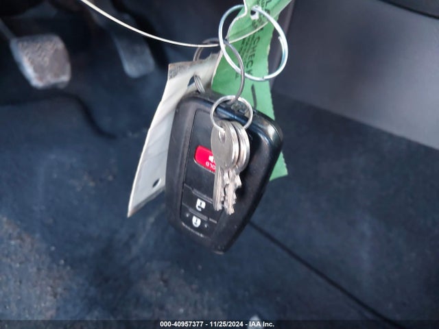 Toyota COROLLA SE 2019 JTNK4RBE1K3035606 Image 11