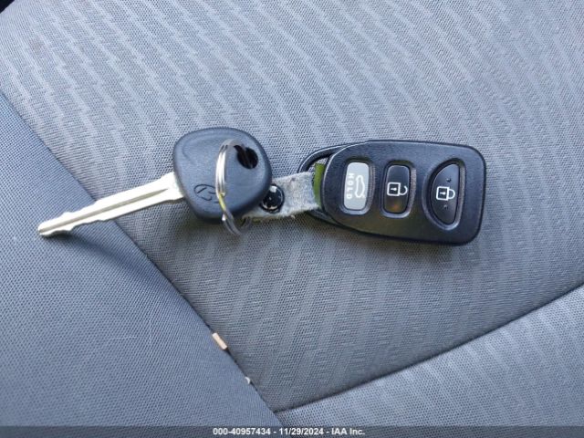 KMHDH4AE6GU518866 Hyundai ELANTRA SE