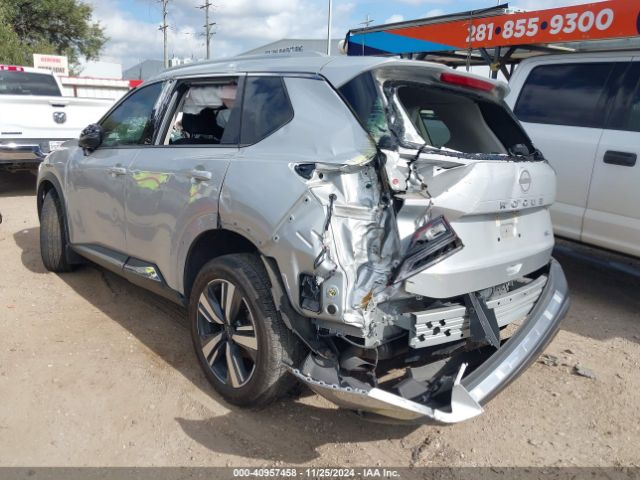 5N1BT3CA5NC731630 Nissan Rogue Sl Fwd