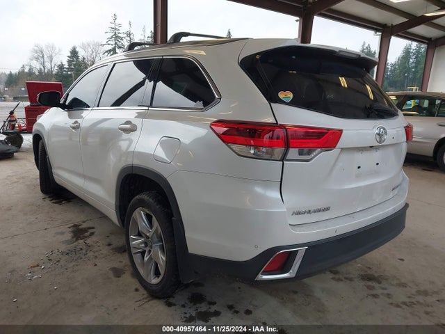 5TDDZRFH7JS866608 Toyota Highlander Limited