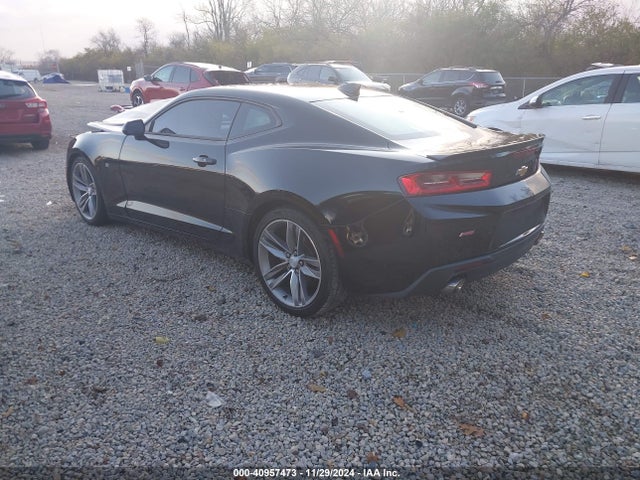 Chevrolet Camaro 1lt 2018 1G1FB1RS0J0114668 Image 3