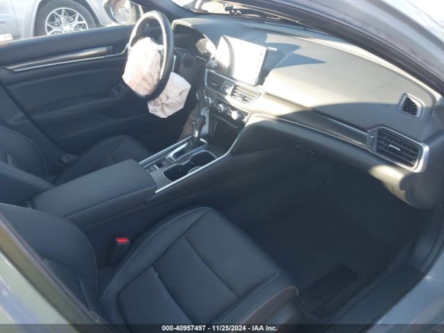 1HGCV1F35NA117128 Honda Accord Sport