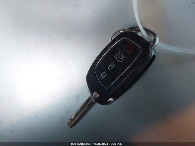 Hyundai SONATA SE 2019 5NPE24AF6KH794048 Image 11