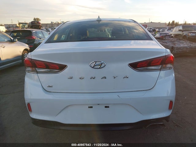 Hyundai SONATA SE 2019 5NPE24AF6KH794048 Image 17